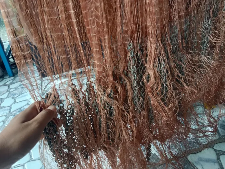 แหหว่านปลาตาดำ แหสายหรีดไทย ยาว 9 ศอก ขนาด 4.5 cm ด้ายไนลอนเบอร์ 6 สีขาวย้อมยางตะโก(งานแฮนด์เมดส่งเสริมอาชีพผู้สูงอายุ)