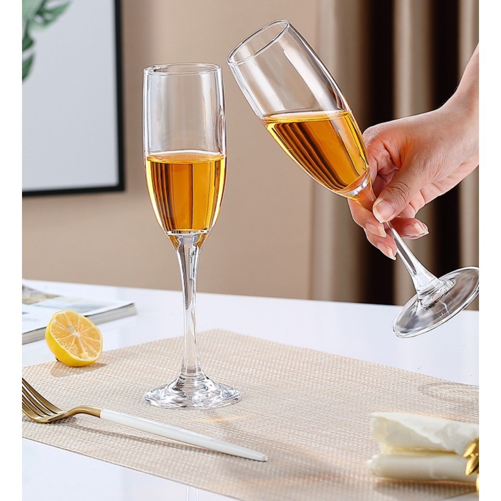 แก้วแชมเปญ CHAMPAGNE แก้วไวน์ สวยหรูหรา ขนาด185 ml แก้วมีก้าน